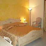 Bed & Breakfast Il Faggio 3*