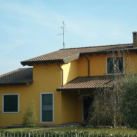 Oda ve Kahvaltı Il Faggio Povegliano Veronese