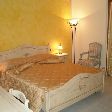 Nocleg ze śniadaniem Il Faggio 3*
