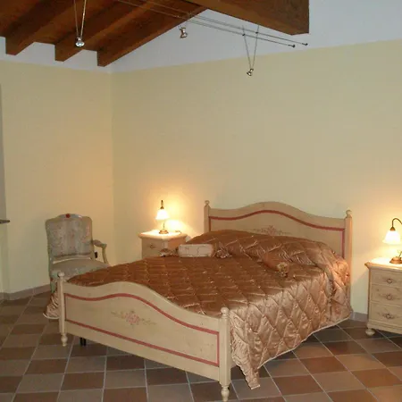 Il Faggio Nocleg ze śniadaniem Povegliano Veronese